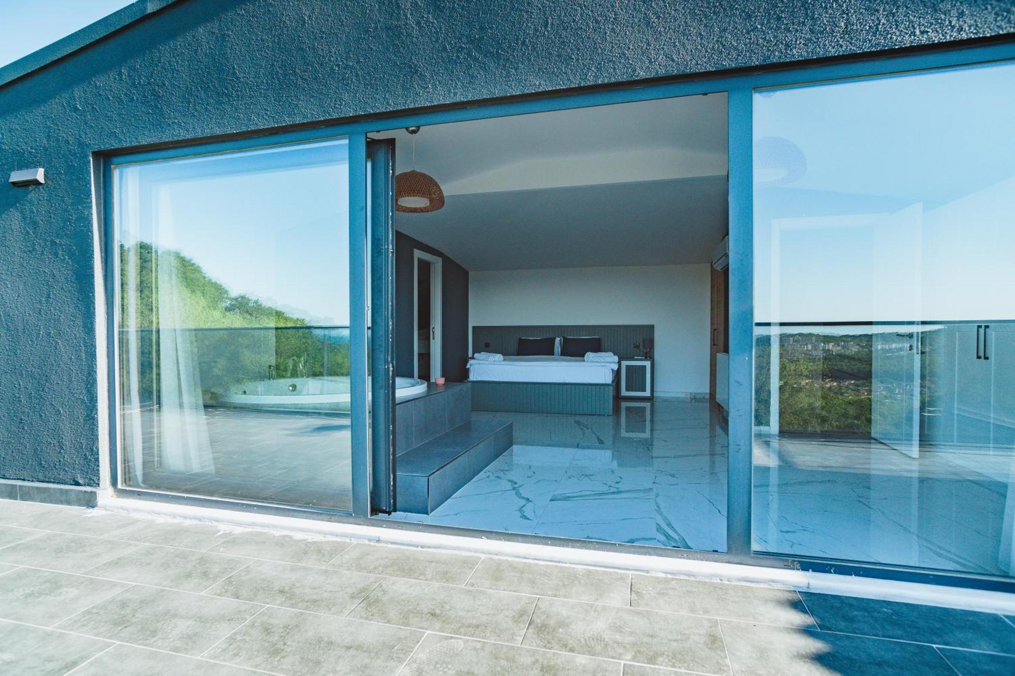 Royal Blue Istanbul - Luxury Villas Buitenkant foto